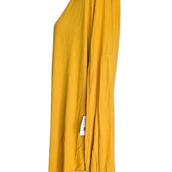 Free People Top - Picture 2 of 12